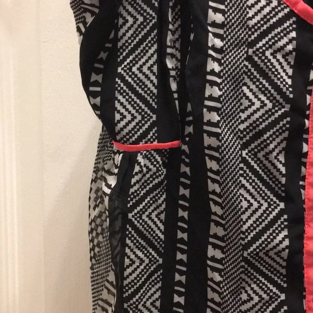 FINAL MARKDOWN Charming Charlie cami style top large
